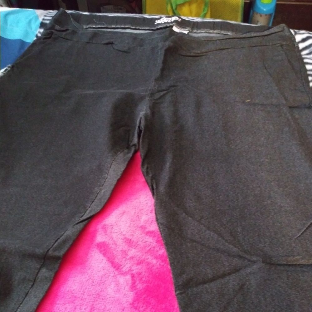 Revolt jeans